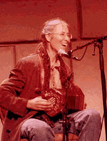 Carol Denney at the Freight & Salvage, spring of 2000, doing fish impressions